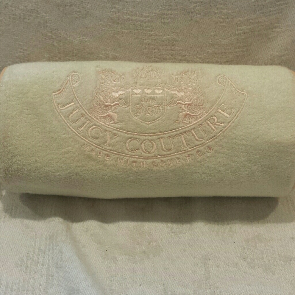 Juicy Couture white and pink leather chain